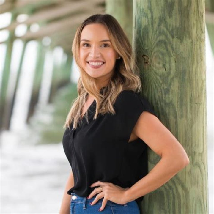 Alyssa Wallace Bio | Age, Wiki, Net worth, Height, Boyfriend|