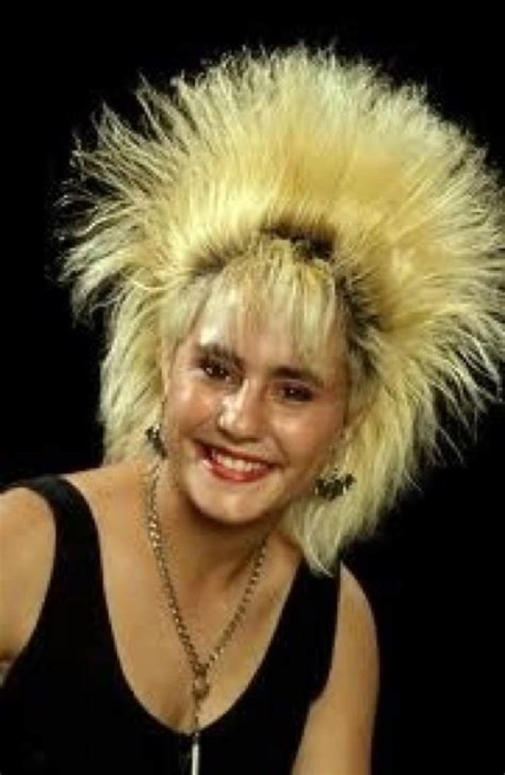 Amanda Stepto – Celebsgraphy