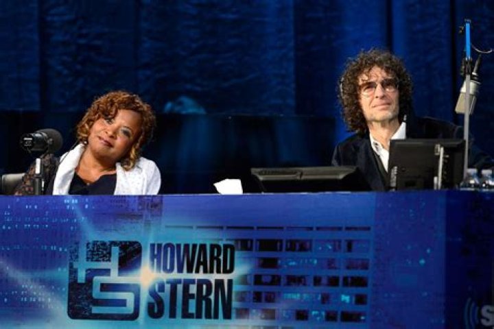 Are Robin Quivers and Howard Stern Friends? Unpacking a Unique Bond