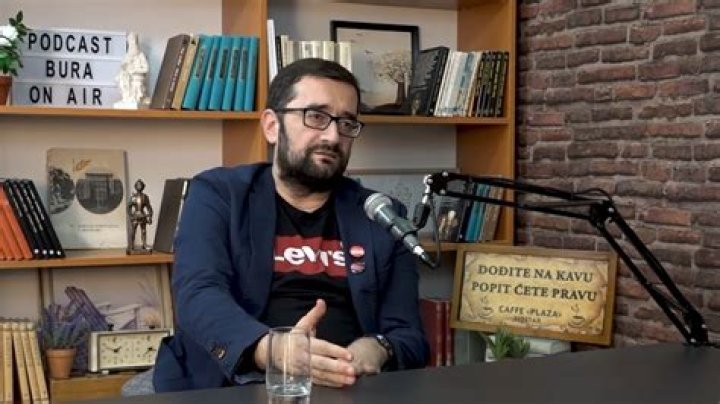 Exploring Boris Bura's LinkedIn Presence: A Look at His Professional Path