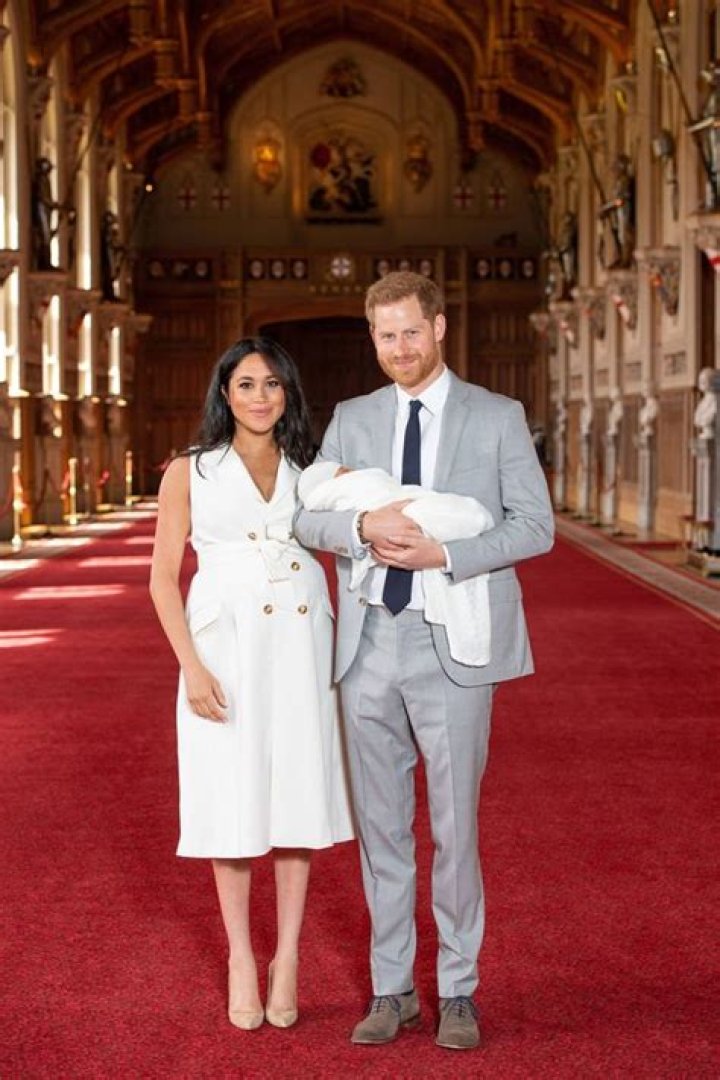Does Meghan Markle Have a Nanny? Unpacking Royal Parenting and the Power of 'Does'