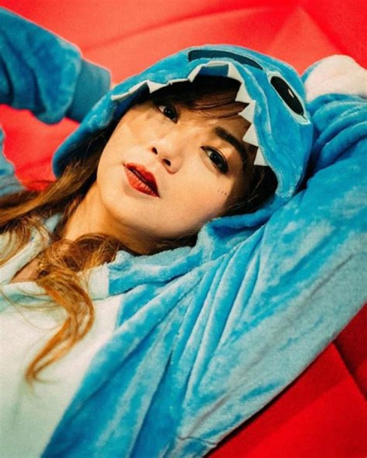 Eliza Ong Net Worth, Age, Height, Wife