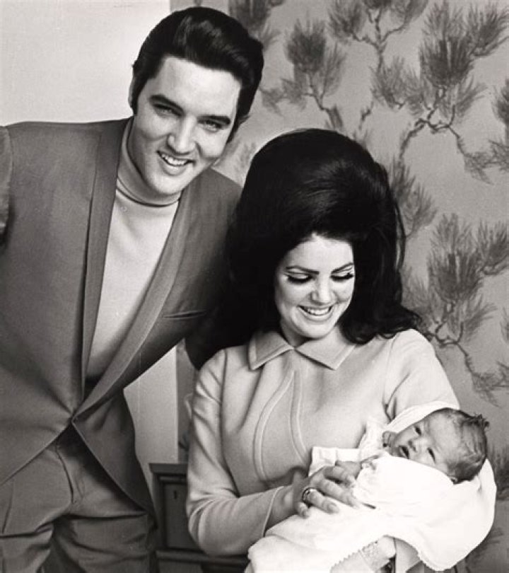 How Elvis And Priscilla Began A Love Affair When She Was Just 14