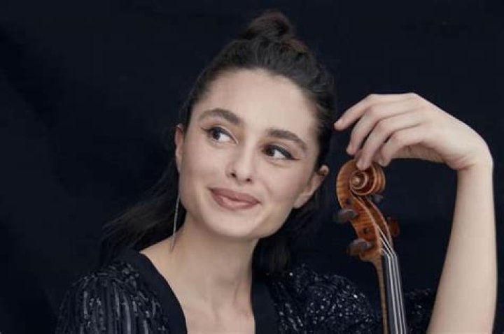 Esther Abrami Wikipedia