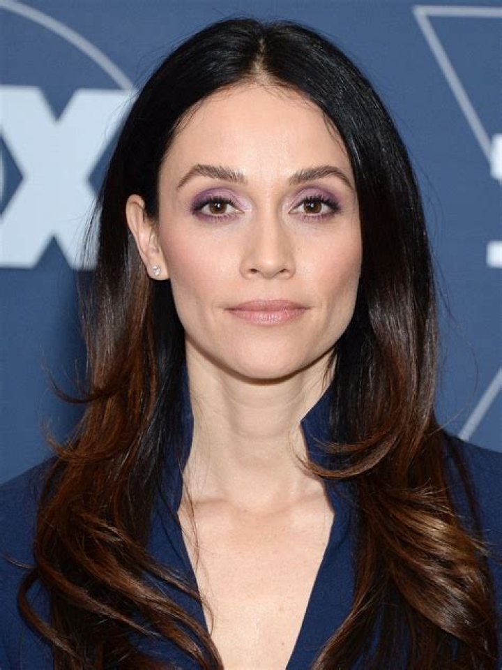 How tall is Fernanda Andrade