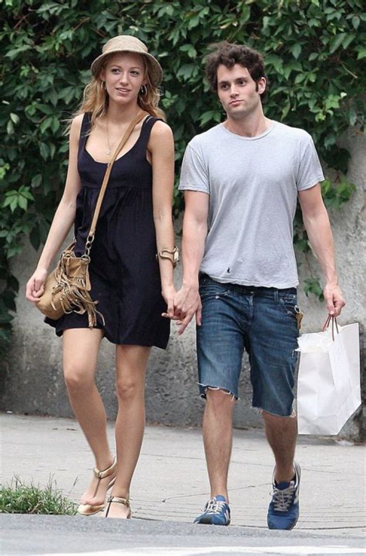 How Much Does Blake Lively Weigh? Unpacking Her Stature and Wellness Journey