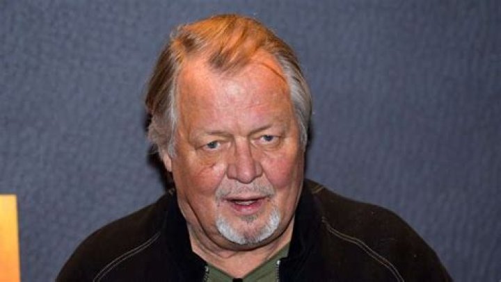 Hutch Est Mort De Quoi