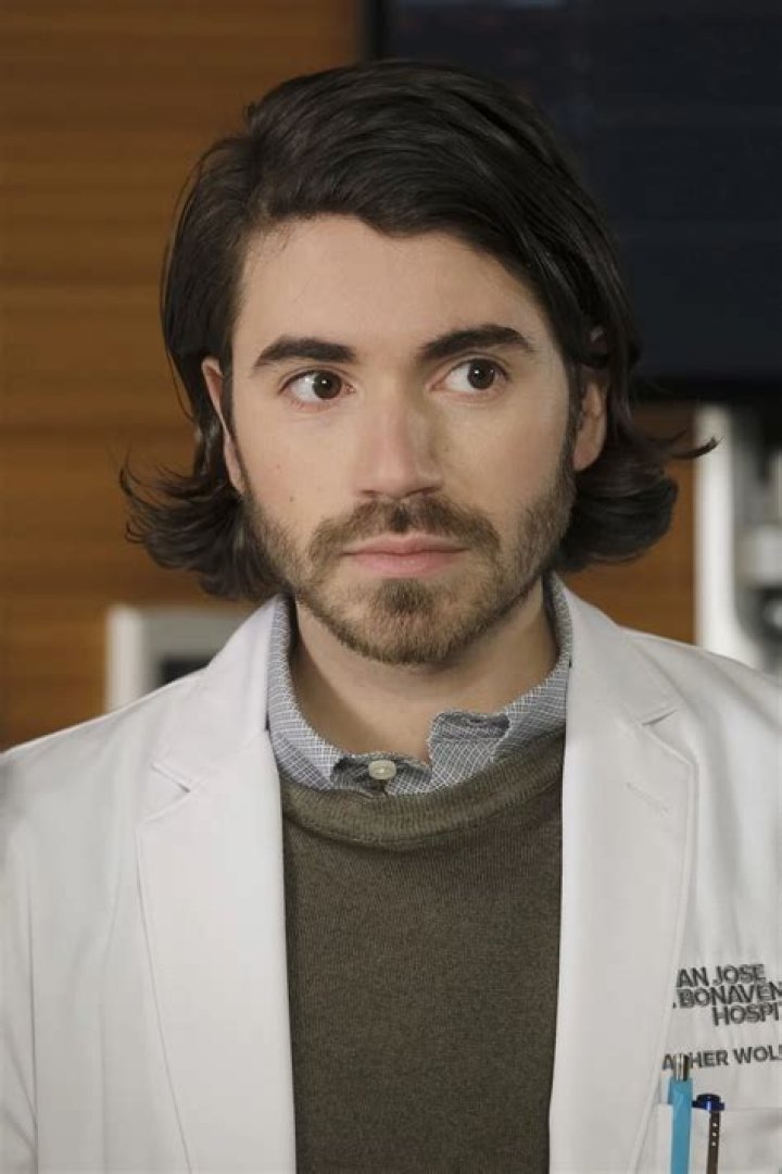 Is Noah Galvin Trans? Understanding the Actor's Journey and Identity