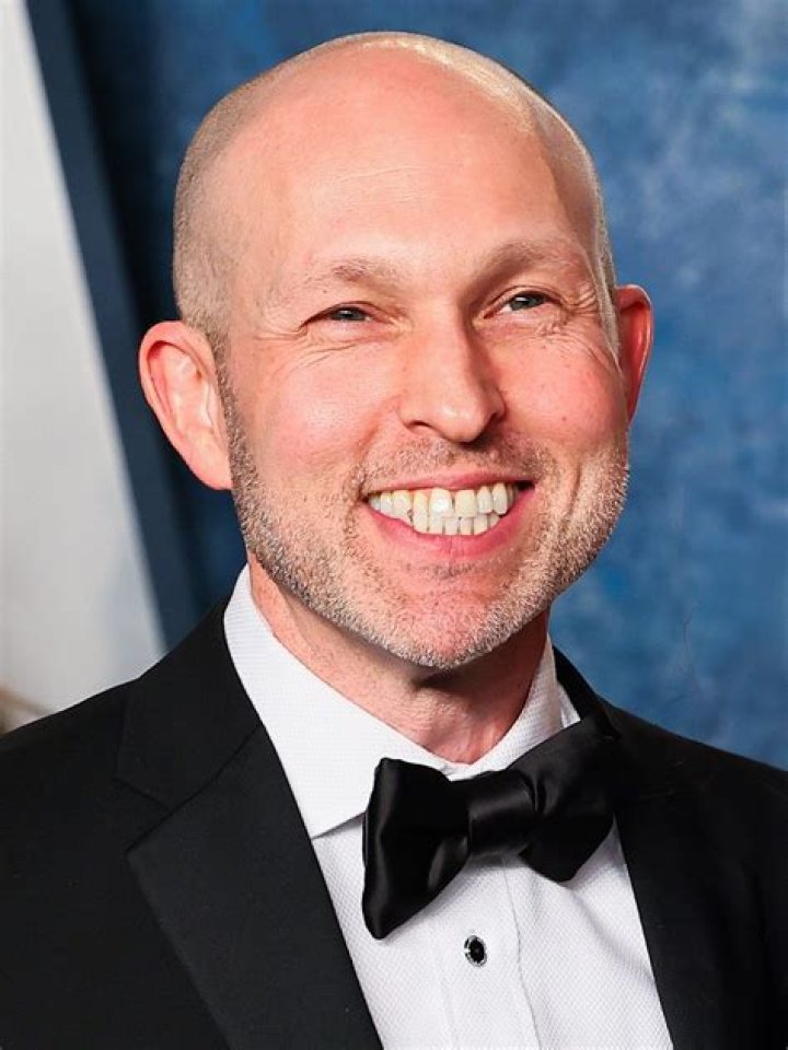 How tall is Jeff Cohen