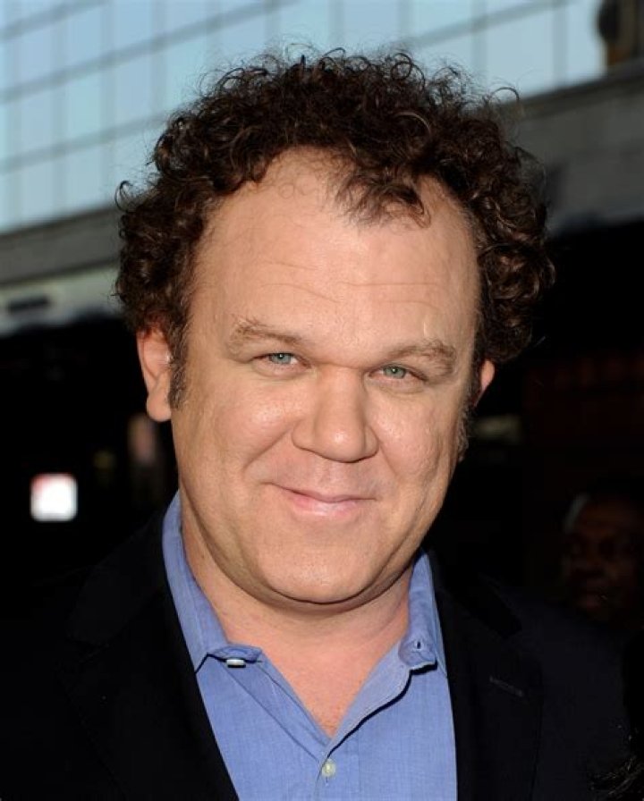 How tall is John C Reilly