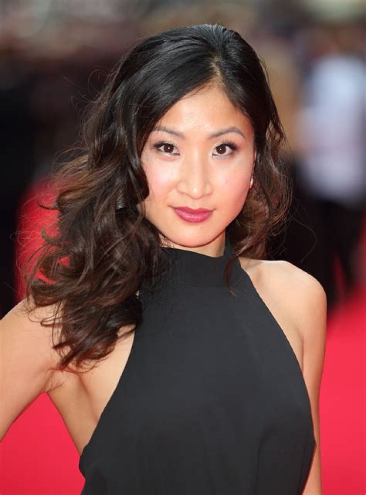 How tall is Kae Alexander