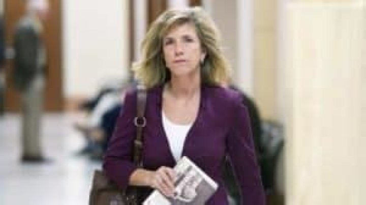 Kelly Siegler Net worth. Also her Wiki type Bio, Age, Husband, Kids.