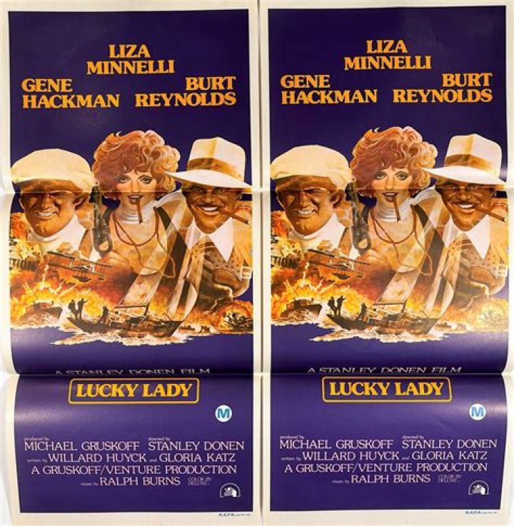 How tall is Liza Minnelli