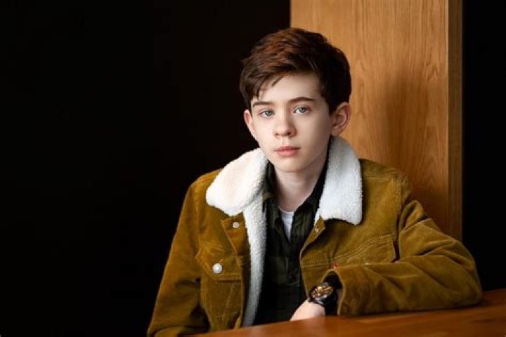 Senan Jennings – Celebsgraphy