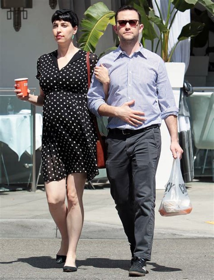 Tasha McCauley – Celebsgraphy