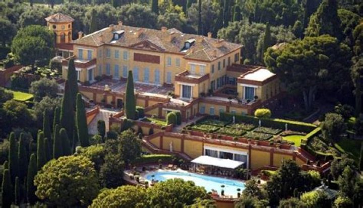 Inside The Lavish $750-Million French Villa That's Been Sought By Oligarchs And Used As A Set By Alfred Hitchcock
