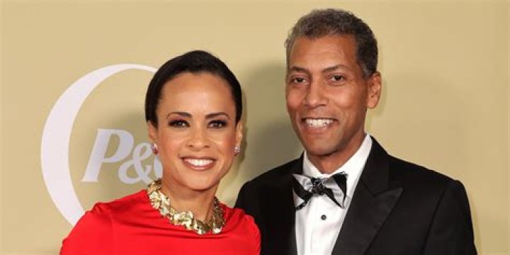 Unveiling the Man Behind the Anchor: Who is Linsey Davis's Husband?