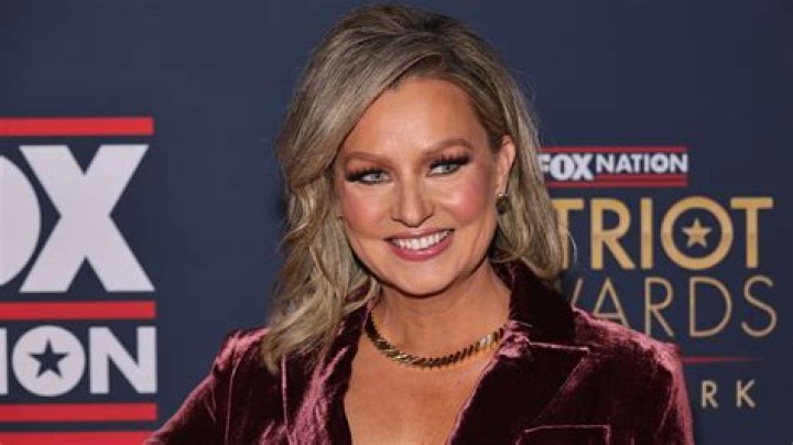 Who is Married to Sandra Smith? Unveiling Her Enduring Partnership