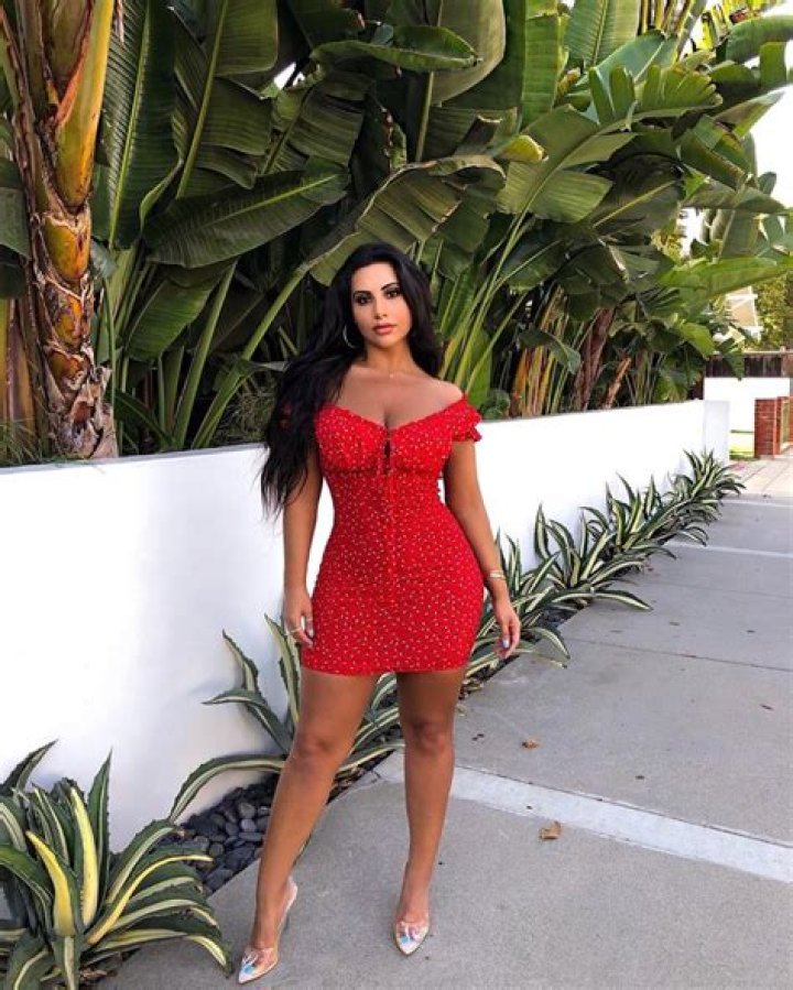 Yasmin Kavari Net Worth, Age, Wiki, Bio, Height & Zodiac