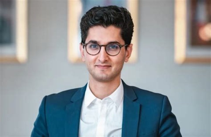 Zartoshte Bakhtiari Wikipédia